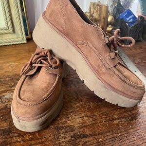 Dr. Scholl's Women's Suede Platform Lace-Up Shoes in Brown Tan